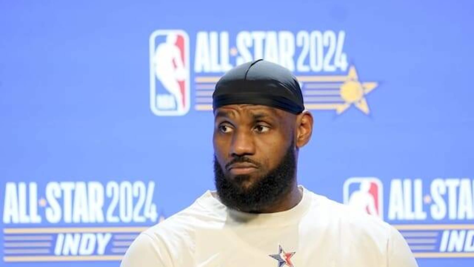 LeBron James ‘Happy’ Being With Lakers, Acknowledges Uncertain Future