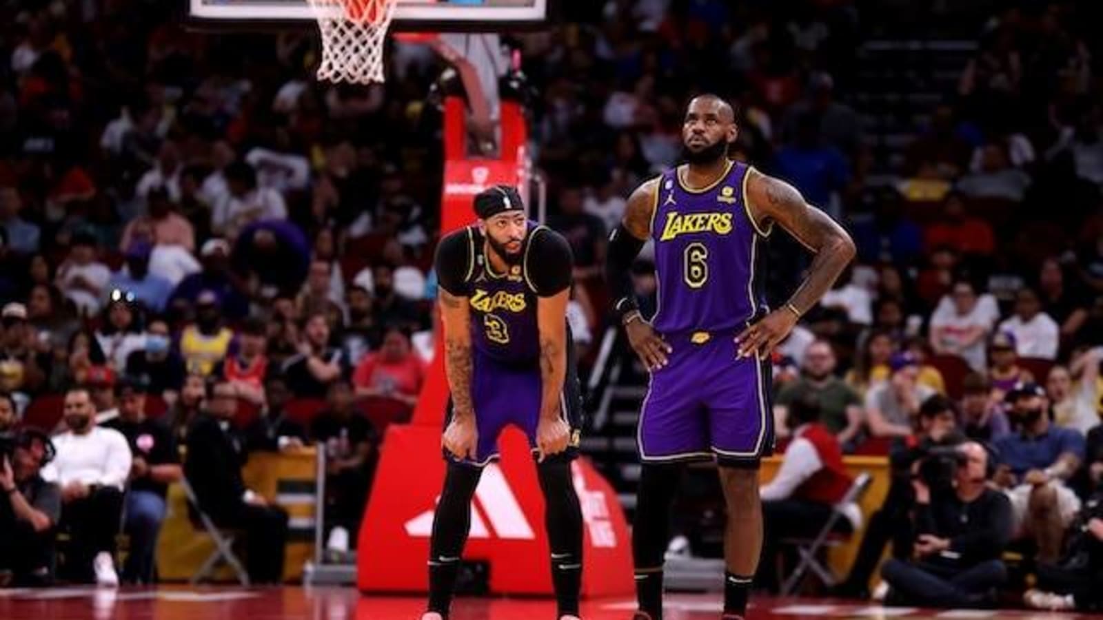 LeBron James: Lakers Should Go Into Every Game Thinking Anthony Davis Will Be Double-Teamed