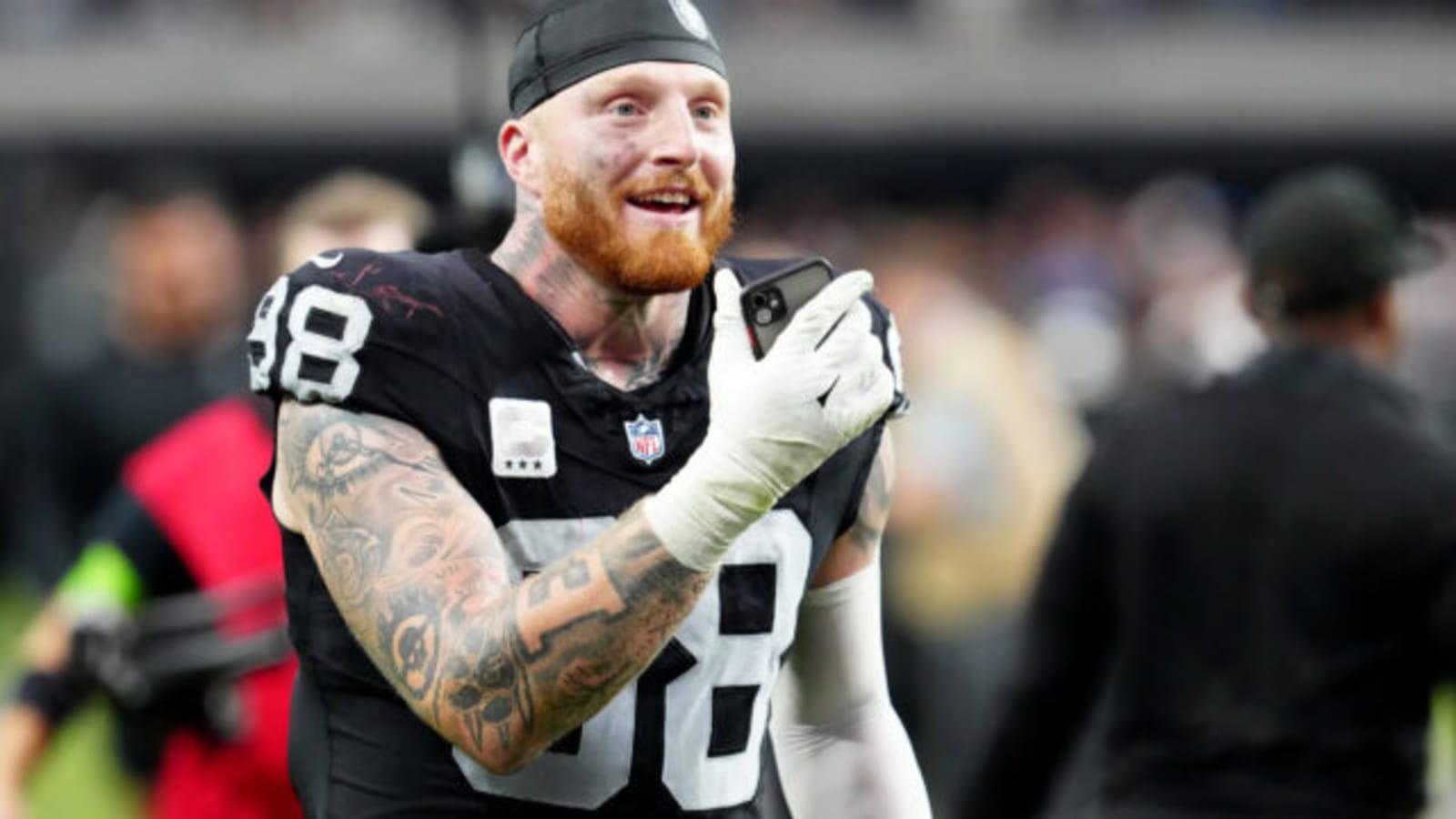  Maxx Crosby Opens Up About Conversations With Tom Brady