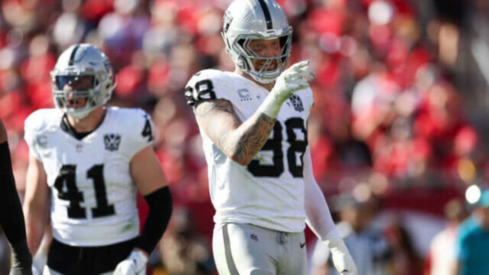  Maxx Crosby Ranked Among Top Edge Rushers By ESPN
