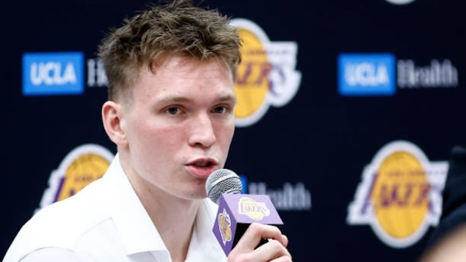  Dalton Knecht Signs Rookie Contract