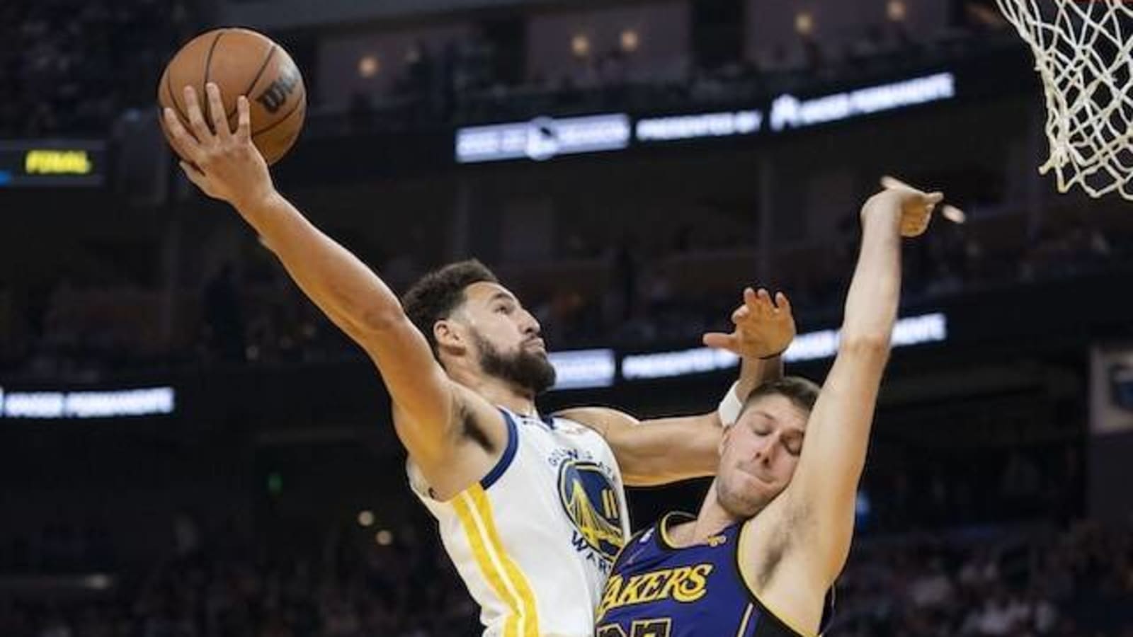 Warriors ring shop night
