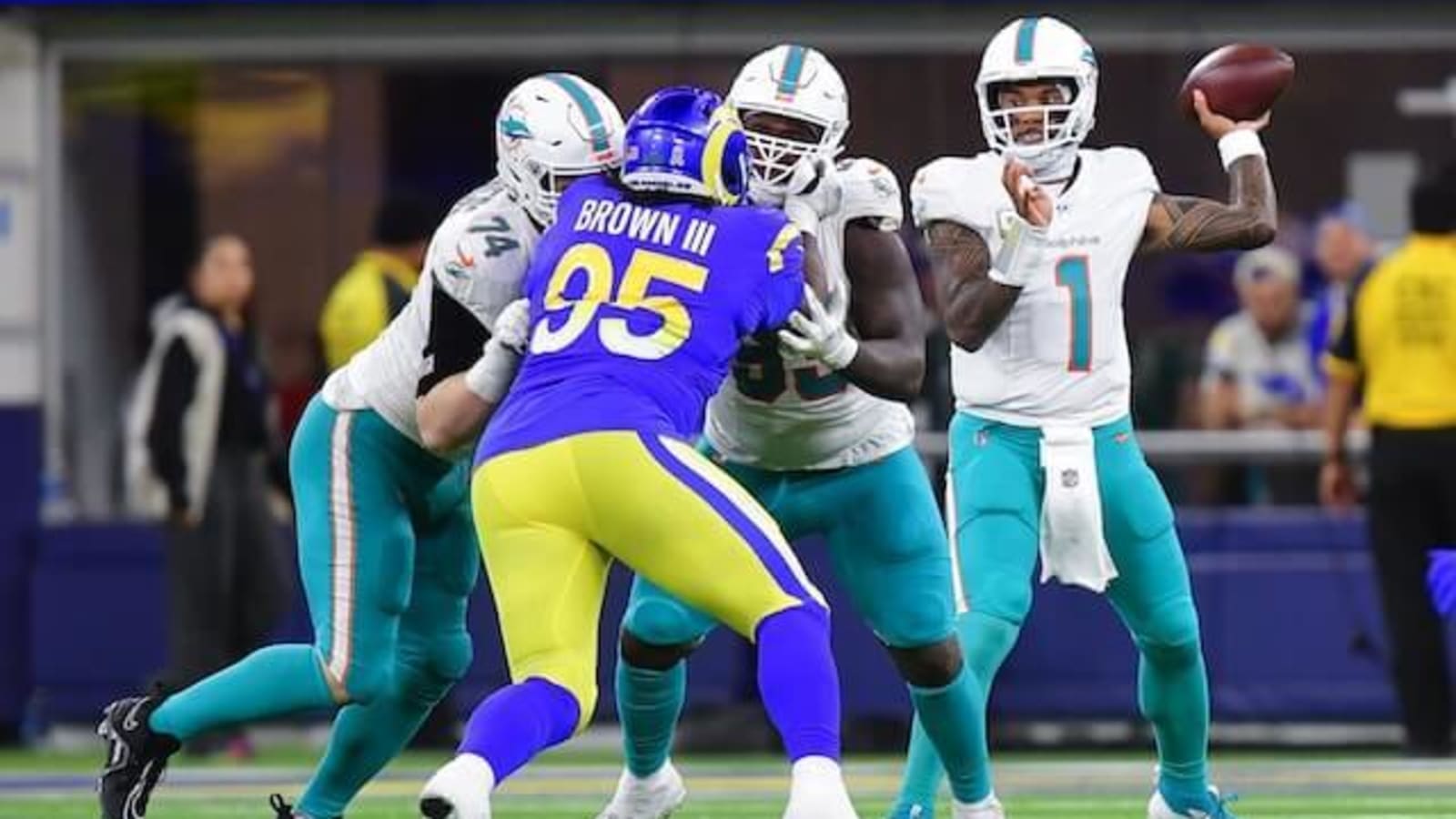 Rams Free Agent Bobby Brown III Signing 3-Year Contract With Panthers