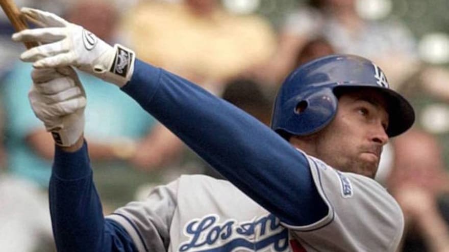 This Day In Dodgers History: Shawn Green Hits 4 Home Runs Against Brewers