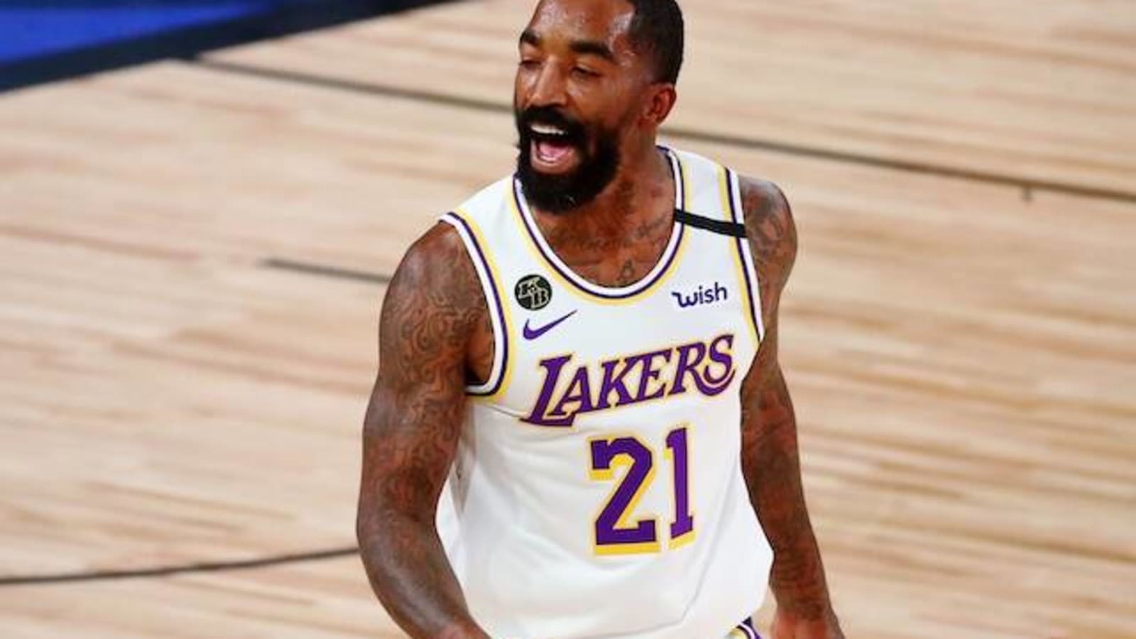 JR Smith Believes He, Jamal Crawford, Joe Johnson, Nick Young & Isaiah Thomas Have Been Blackballed By NBA