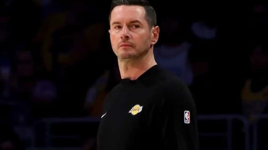  JJ Redick Recalls Requesting Memorabilia From Ray Allen & Stephen Curry