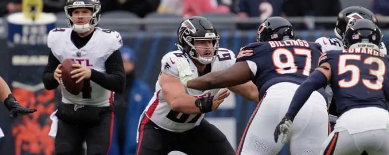 Chicago Bears center’s honest take on remaining teammates with Grady Jarrett