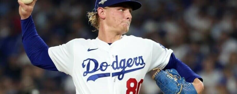 Sheehan earns 1st career win, Dodgers edge Astros