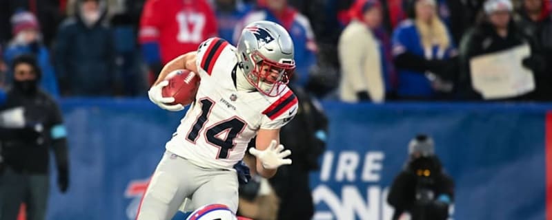 Former Patriots WR Signs With NFL Playoff Team