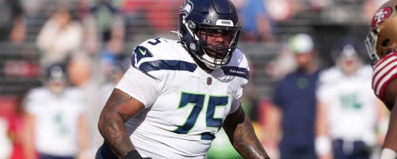 Who Will Win Seattle Seahawks Starting Right Guard Job?