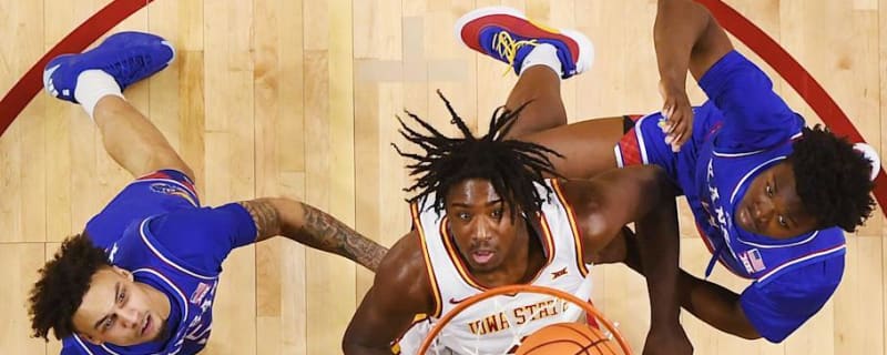 K-State&#39;s Jerome Tang Praises Shakeel Moore And Kansas Jayhawks&#39; Defense