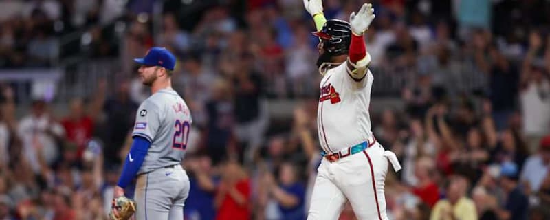 Guy Fieri&#39;s DTPHX Kitchen & Bar Hosting Mets vs Braves Watch Party