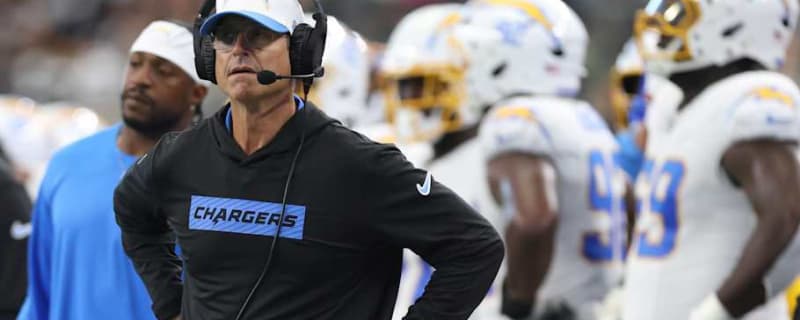 Chargers re-sign struggling free agent no fan wanted to see return