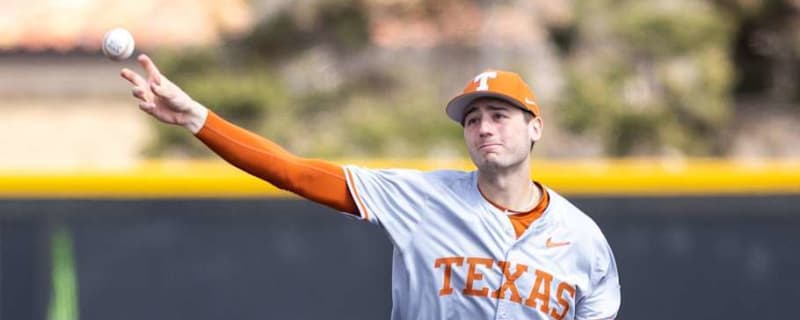 Longhorns Baseball Duo Named to Golden Spikes Award Preseason Watch List