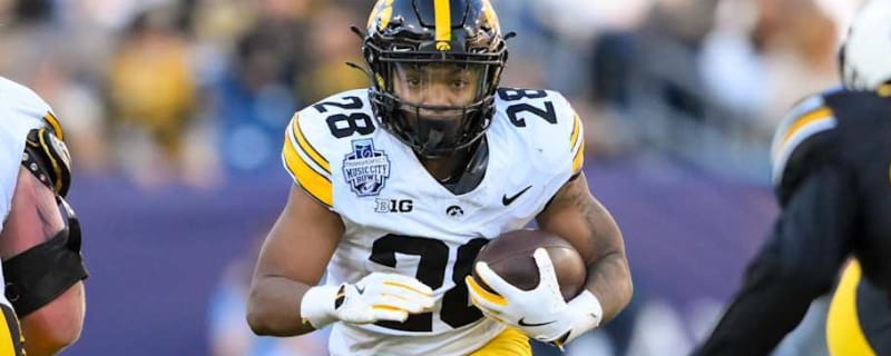One Glaring Concern for Iowa&#39;s Kaleb Johnson Replacement