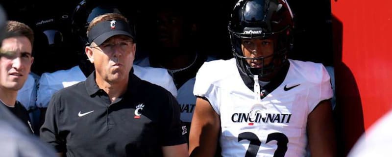Watch: Cincinnati Linebacker Jonathan Thompson Discusses Strong String of Performances