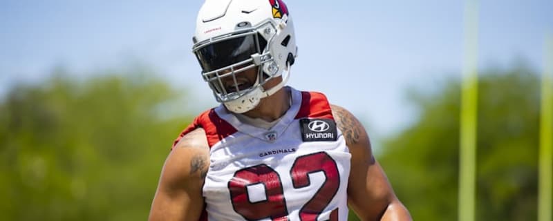 Dolphins Re-Sign One of their Impending UFAs