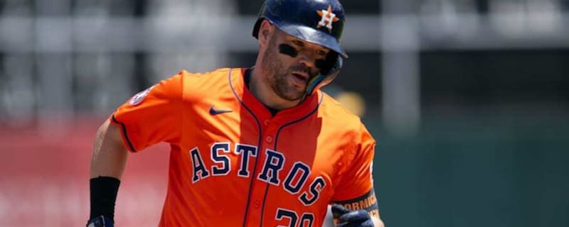 Houston Astros Skipper Has Strong Message For Struggling Outfielder