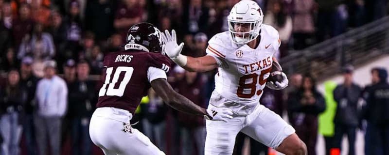Texas Longhorns&#39; Gunnar Helm Calls Out Texas A&M Aggies Fans