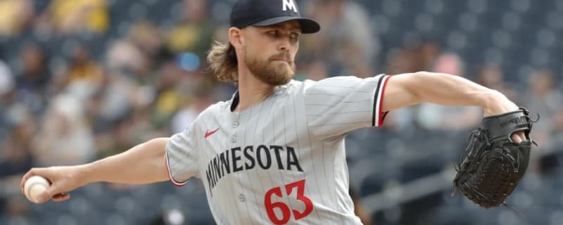 Chicago Cubs Reach Minor League Deal with Cheap Reliever