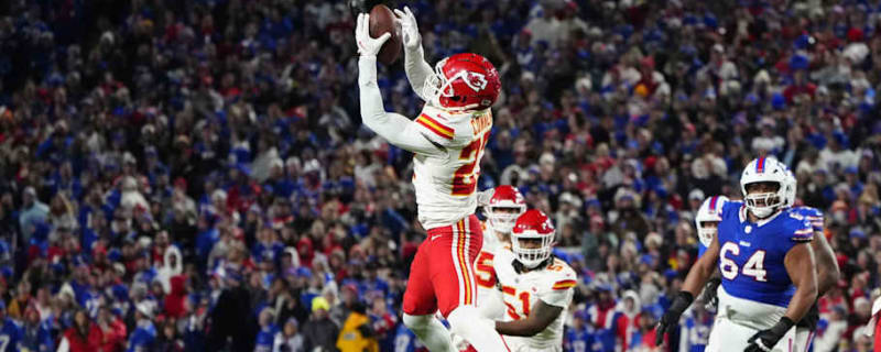 Chiefs Well Aware of Need for &#39;Solution&#39; Without Chamarri Conner in Lineup