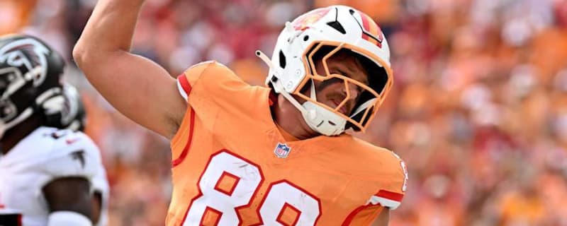 Buccaneers TE Cade Otton Scores Second TD Against Falcons