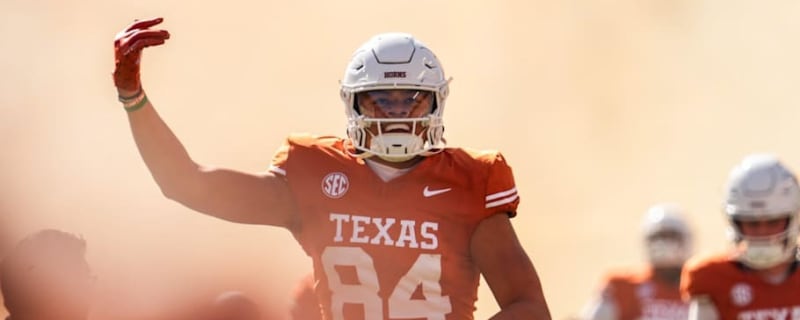 Texas Tight End Suffers Injury In Spring Practice