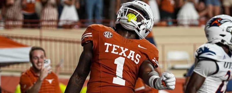 Texas Longhorns Receiver Johntay Cook II Transfer To Florida Gators Over Oregon Ducks?