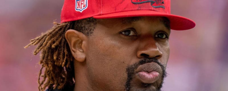 Washington Commanders Darryl Tapp Bringing a Player&#39;s Intensity to Coaching the DLine