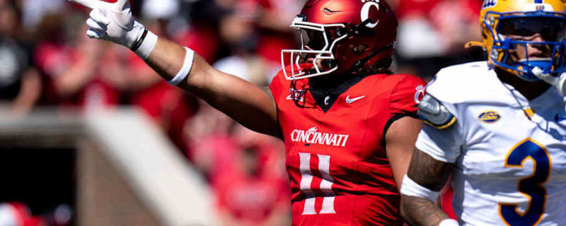 Watch: Joe Royer Discusses Falling in Love With Football Again, Source of Sure Hands, And More