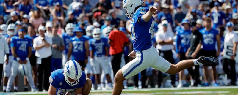 Air Force Stars Luke Freer, Alex Moore Named to All-Mountain West Team
