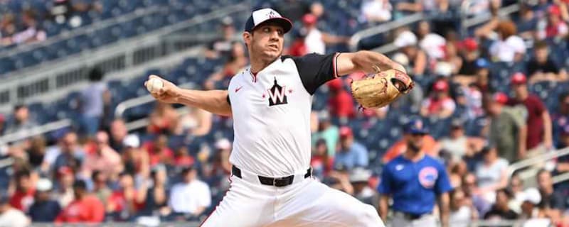 Toronto Blue Jays Ink Veteran Jacob Barnes to Minor League Deal