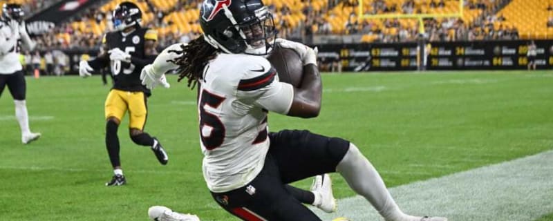 Texans DB Carted Off After Injury vs. Rams