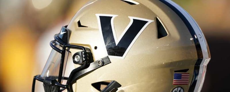 Transfer Offensive Lineman Gunner Givens Commits To Vanderbilt