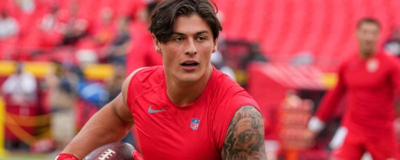 Chiefs GM Has a Theory For Why Louis Rees-Zammit Signed With the Jaguars
