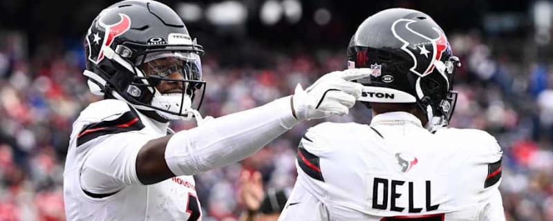 Texans Receivers Step Up in Win vs. Patriots