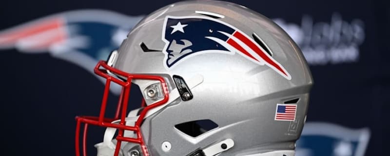 Jets Sign Ex-Patriots Tackle Who Left Team After One Game Last Season