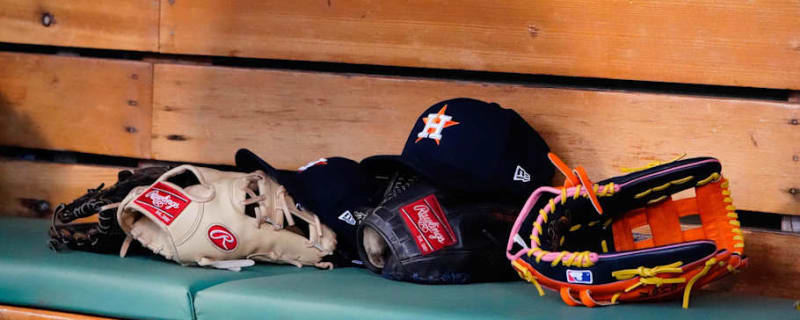 Houston Astros Have Intriguing Outfield Sleeper in Minor League System