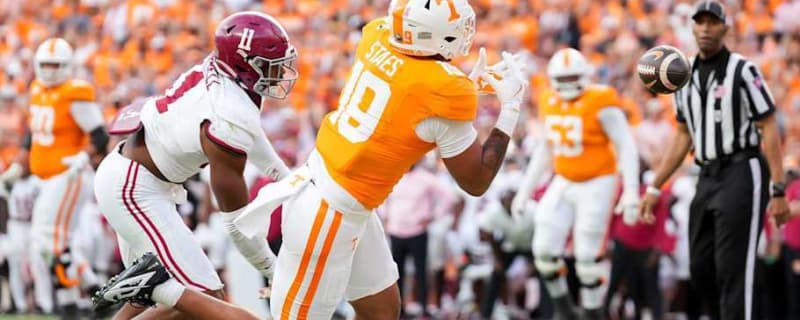 Tennessee TE, Holden Staes Commits to Indiana Football