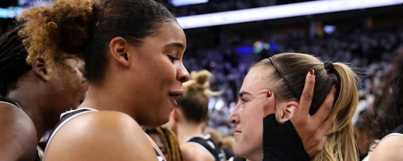 Emotional Sabrina Ionescu, Nyara Sabally Celebrate WNBA Championship With New York Liberty