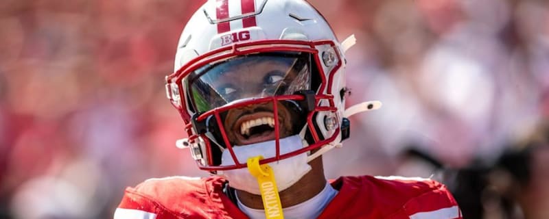 Badgers' Will Pauling seen practicing after suffering injury against Purdue