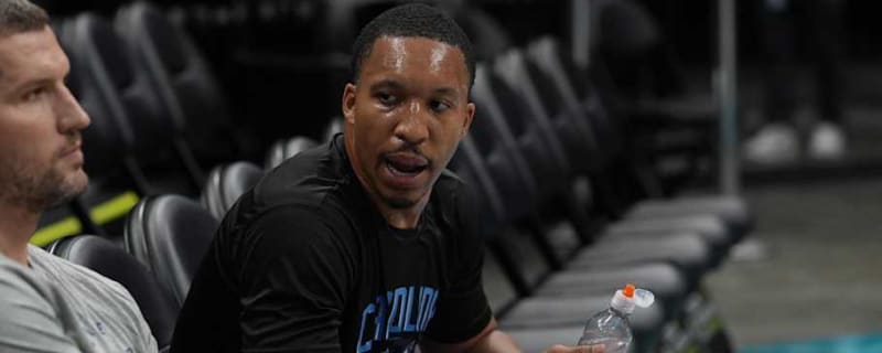 Charles Lee identifies the qualities Grant Williams brings to the Hornets following preseason debut