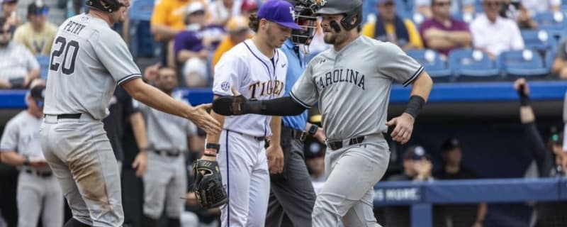 South Carolina Baseball&#39;s Cole Messina Wins Johnny Bench Award