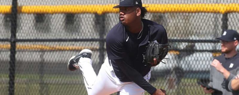 A&#39;s Claim Right-Hander From Pittsburgh Pirates