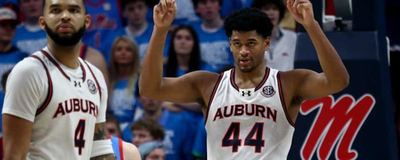No. 1 Auburn Handles Business on Road with 92-82 Win Over Ole Miss