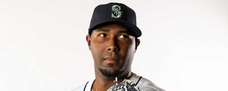 Seattle Mariners Make First Spring Roster Cuts, Jettison Pitcher From Organization