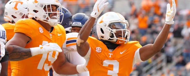 Tennessee Volunteers WR Squirrel White Transfers To Florida State