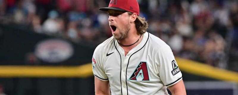 Kevin Ginkel's Command, Mound Poise Defy Poor Results