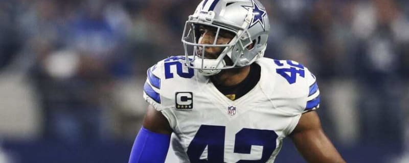 Best Dallas Cowboys player to wear jersey No. 42