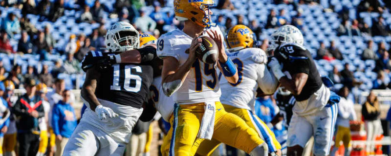 Pitt's Nate Yarnell Named to Award Watch List